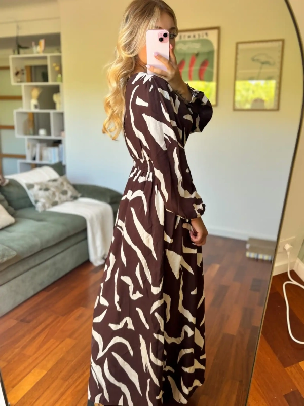 Robe - ELENA