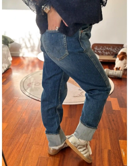 Jeans girlfriend - JAMA