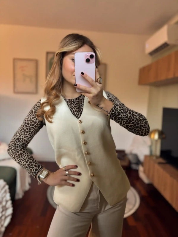 Top - NOÉA