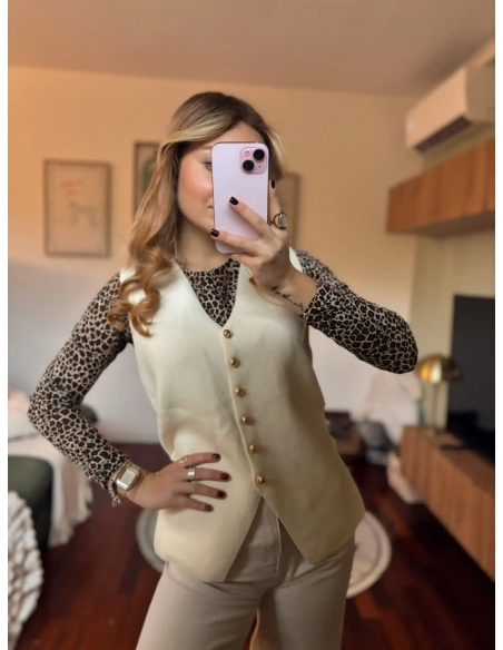 Top - NOÉA