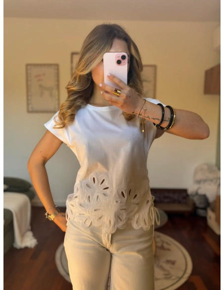 T-shirt - PRISCILLIA