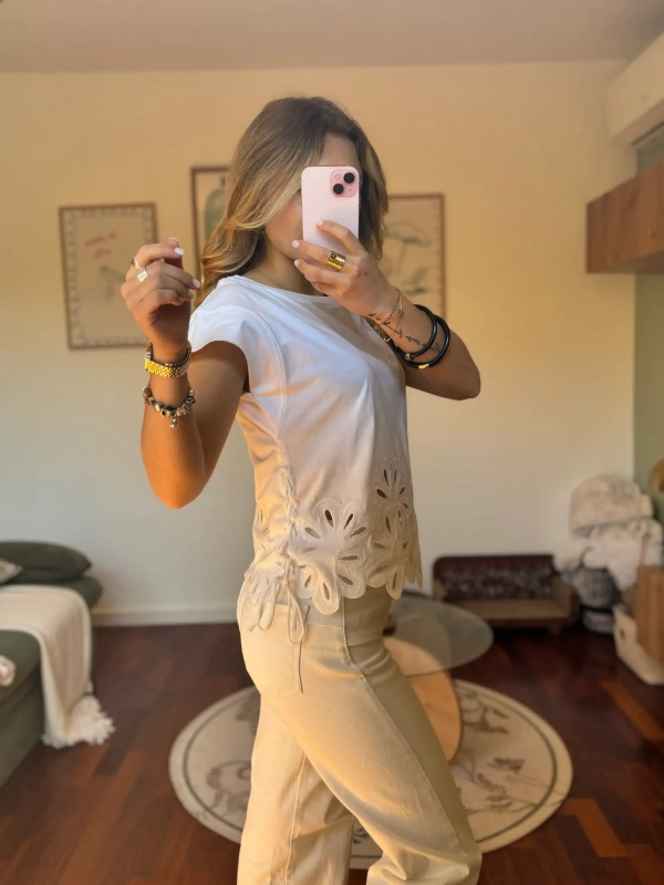 T-shirt - PRISCILLIA