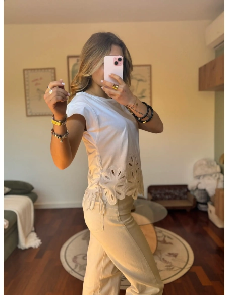 T-shirt - PRISCILLIA