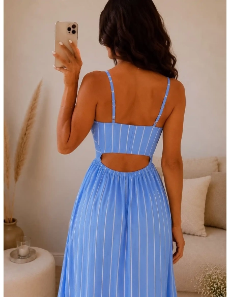 Robe - AARON
