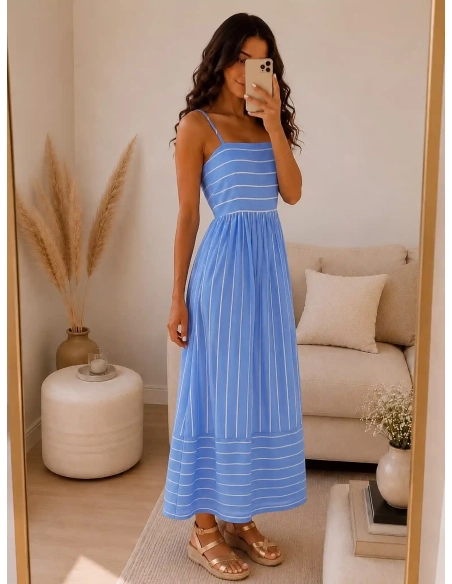 Robe - AARON