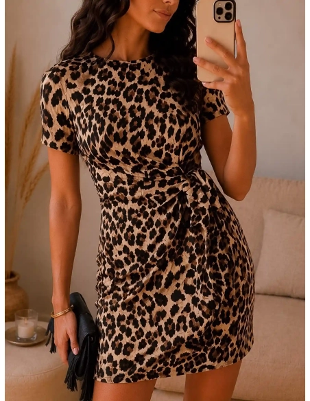Robe - NAIRA