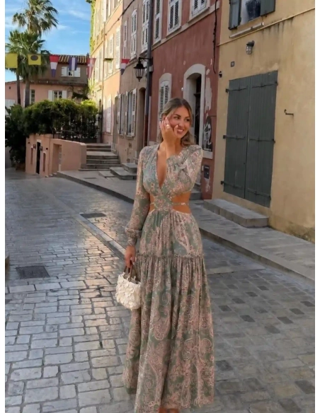 Robe - ISAYA