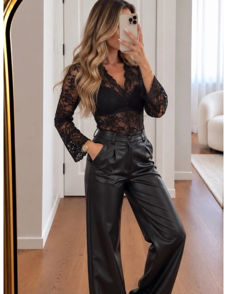 Top en dentelle - STEVIE